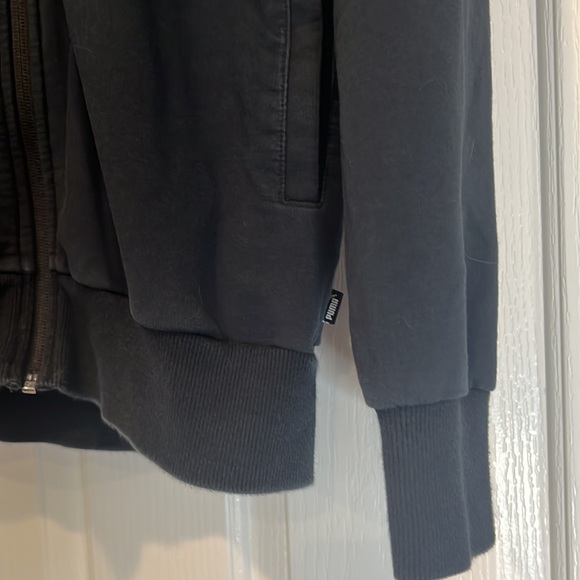Puma Full Zippered Hoodie - Small Black - Picture 7 of 10